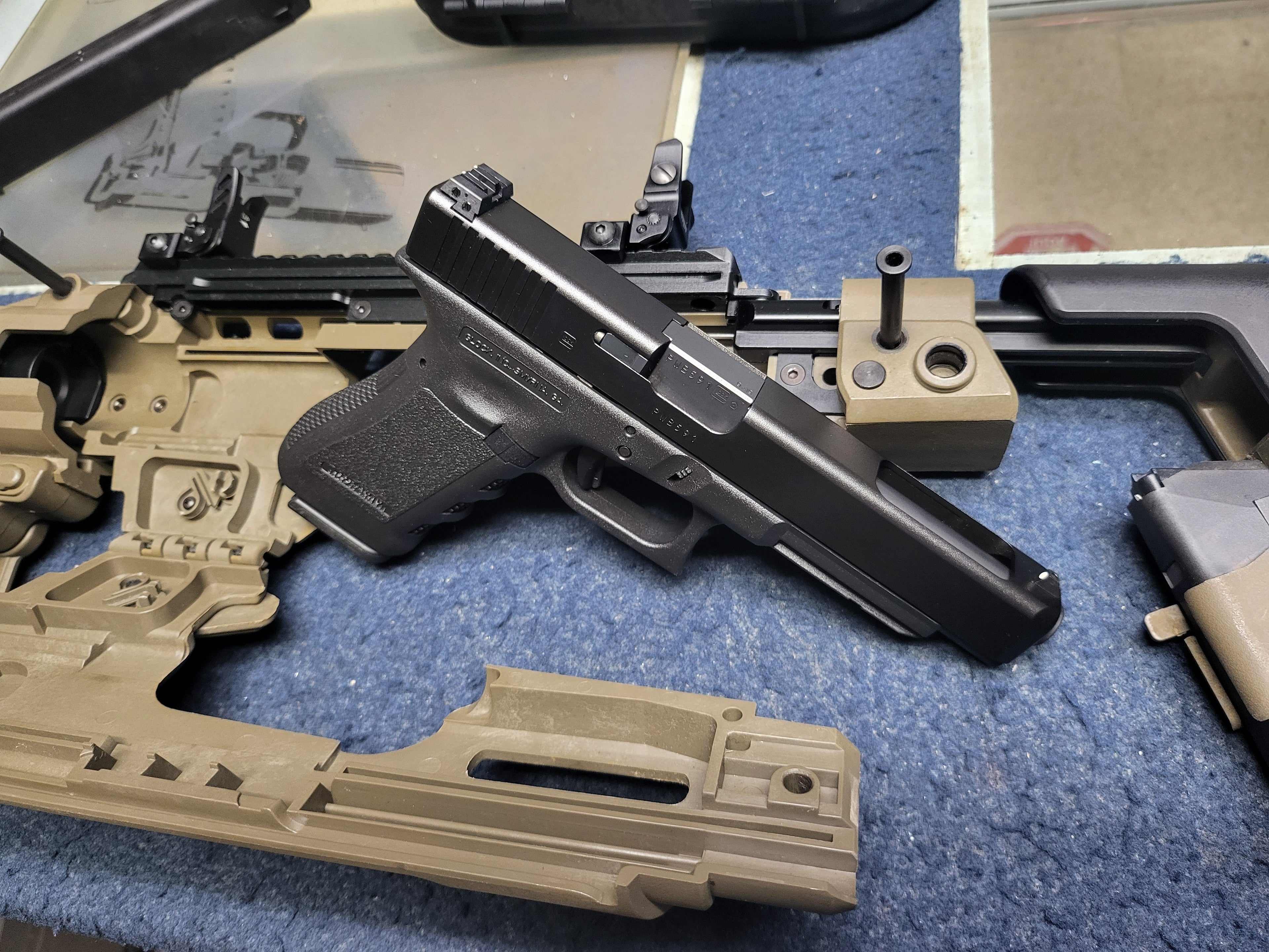 GLOCK 34 GEN 3 CON RONI Y 3MAGS, 9MM